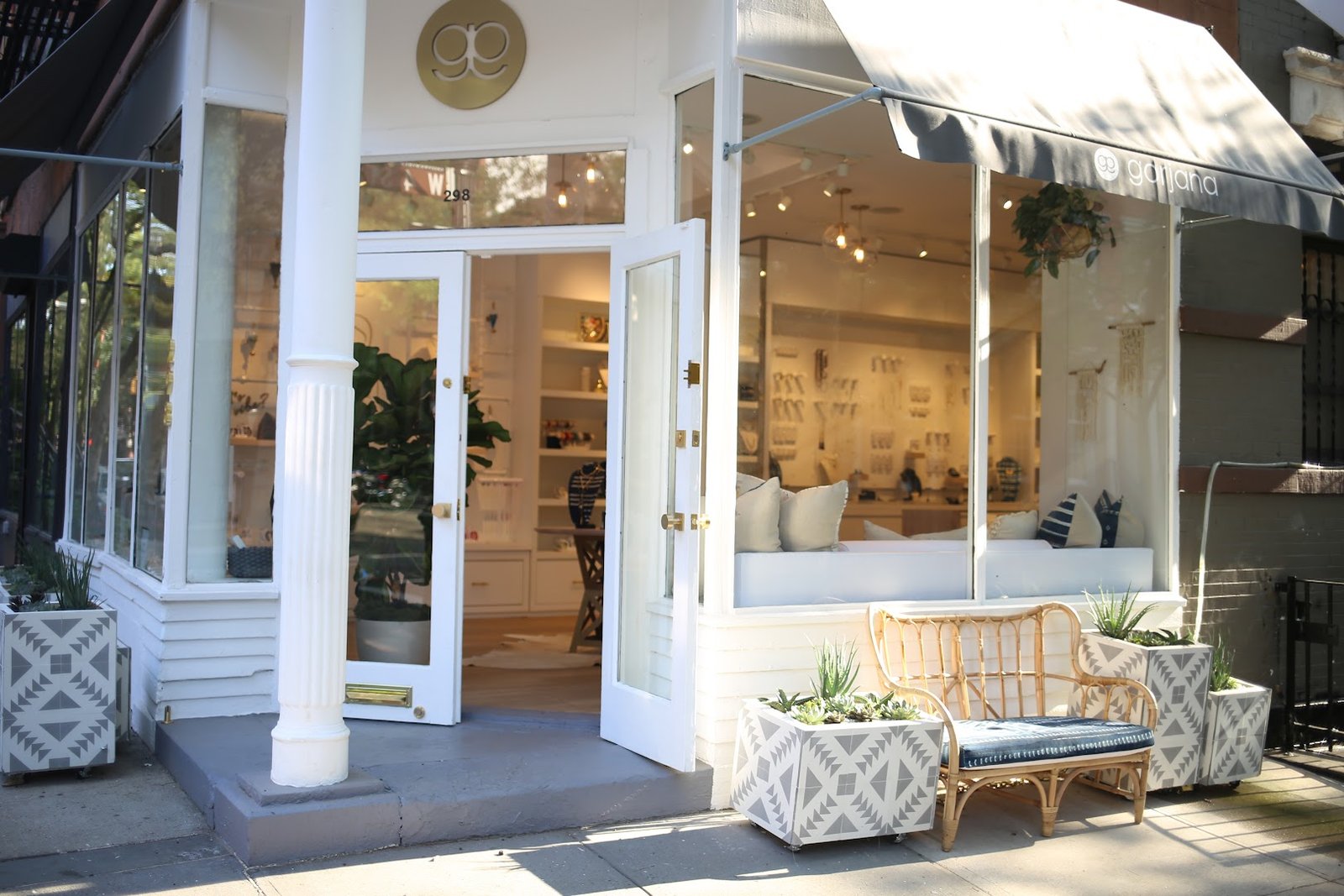 gorjana jewelry store