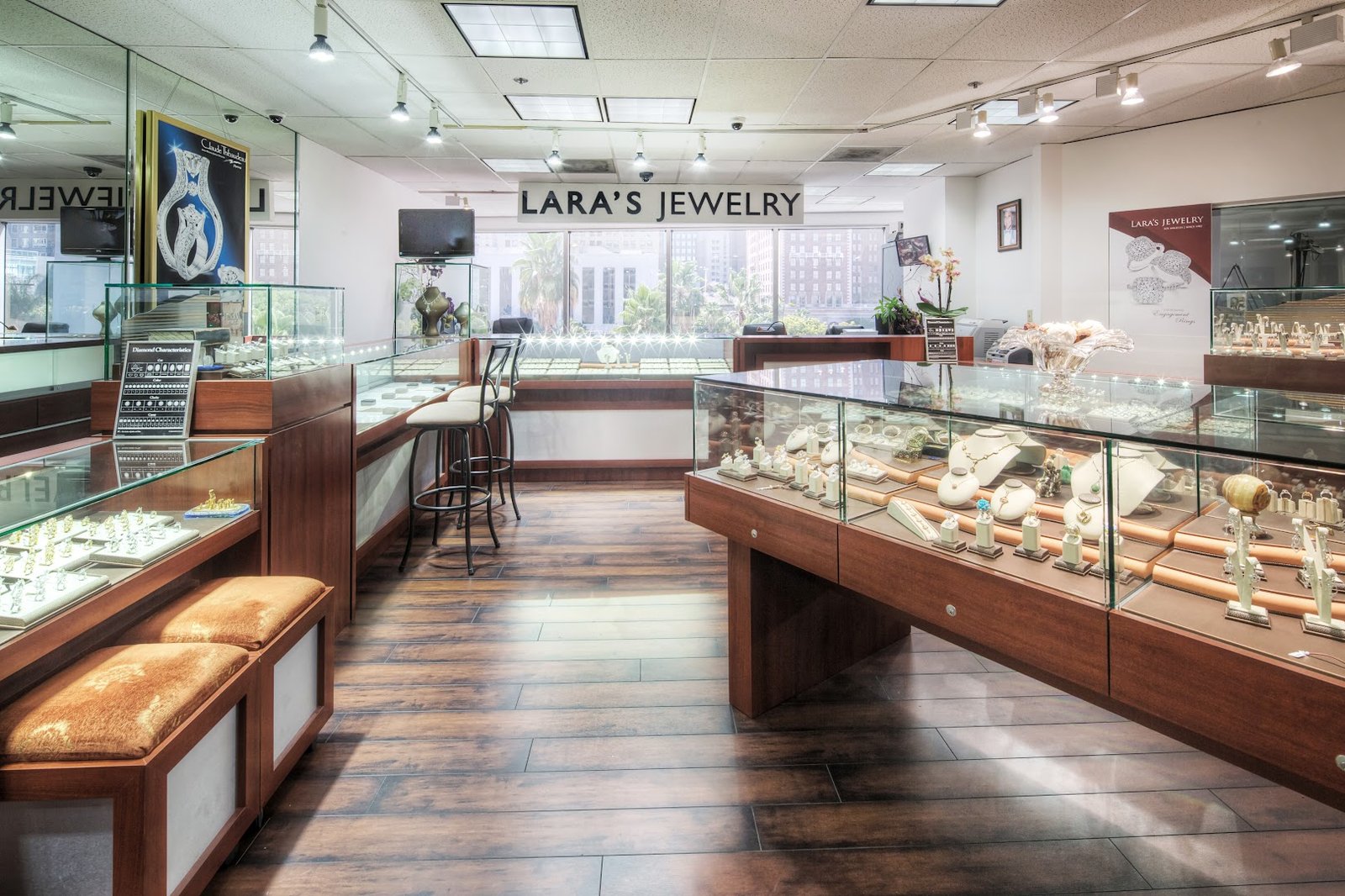 laras jewelry - Jewelry Store - Los Angeles